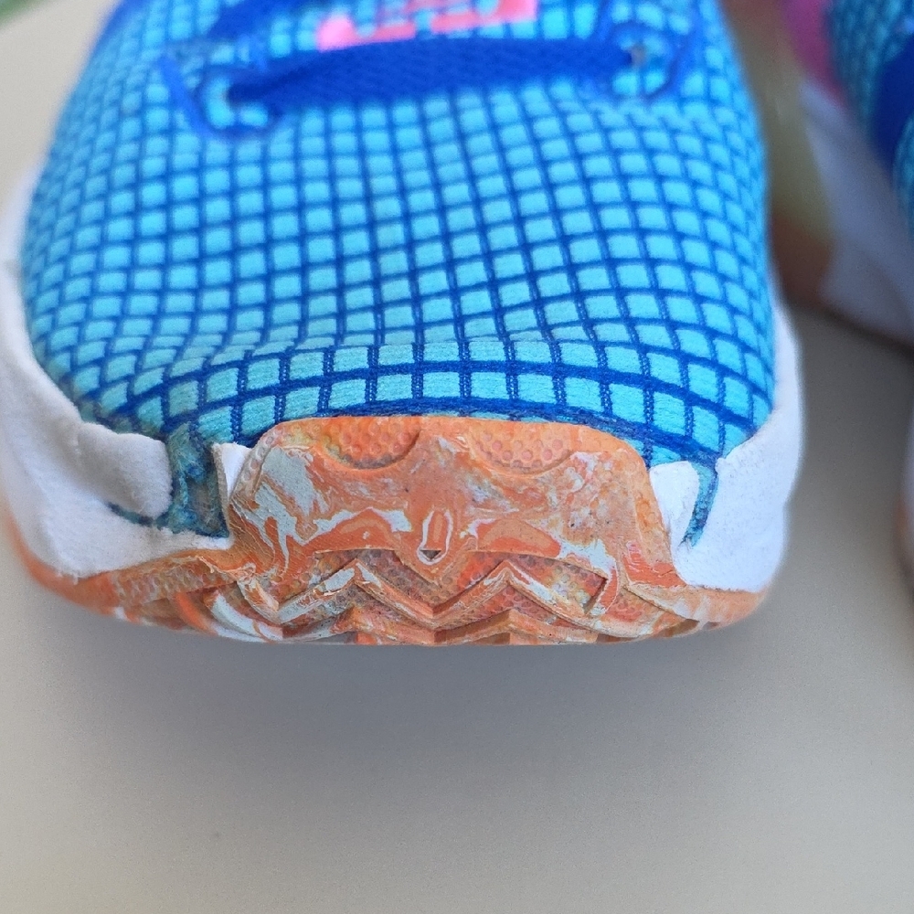 Nike Sneakers in Blue, Pink, and Orange - Picture 11 of 12